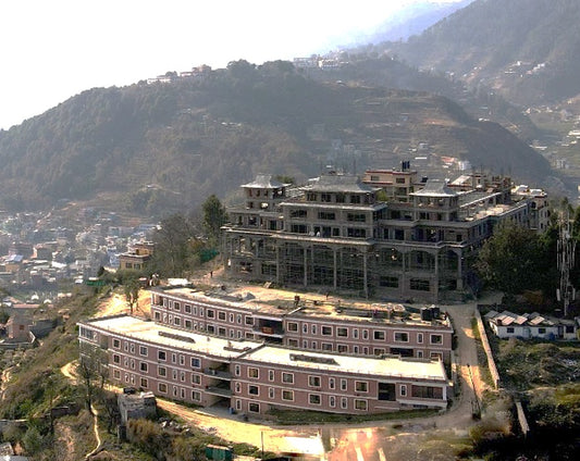 尼泊爾學院重建計劃